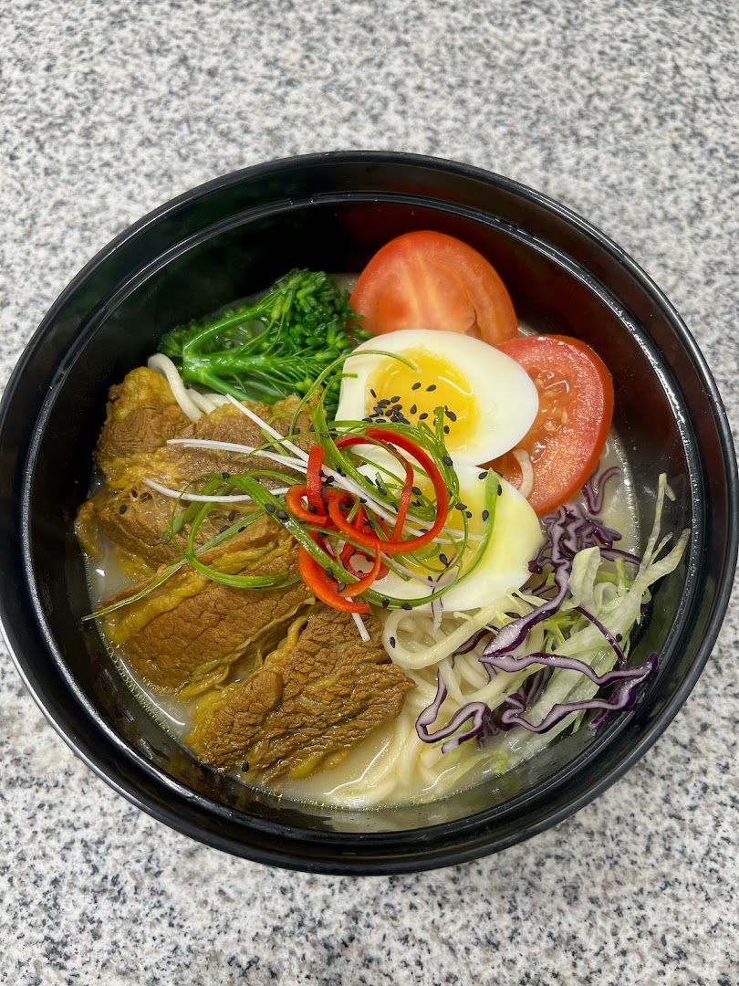 M'ien Noodles · Photos 1